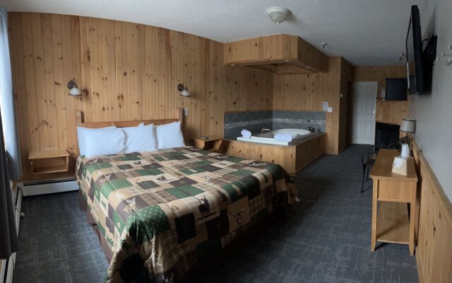 Maine Woods Inn at Vacationland Inns