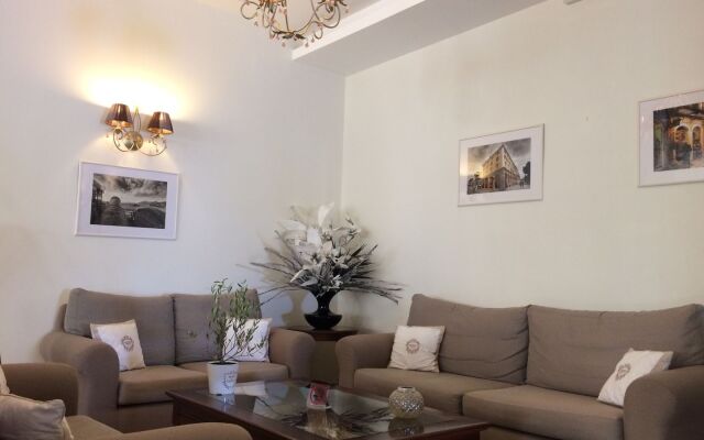 Art Hotel Debono