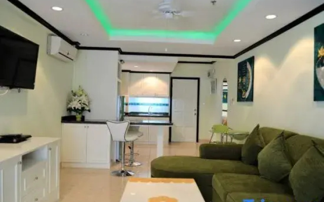 Jomtien beach condominium A2 with stylish European style kitchen