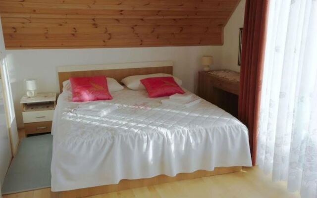 Adriana Guesthouse