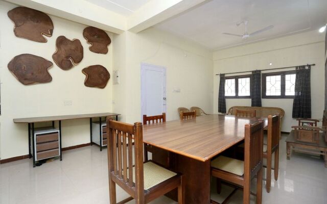 OYO 24617 Urban Spice Service Apartment