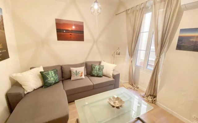 2 bedrooms 2 bathrooms 1 min Palais & beaches
