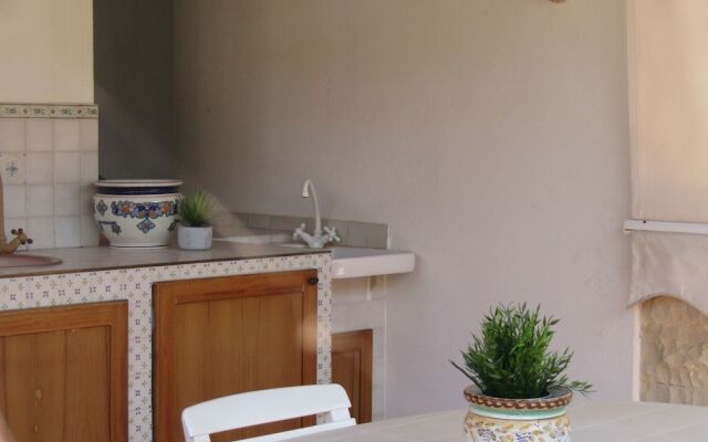 Caterina Home