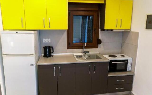 Zinozis Beach Apartments
