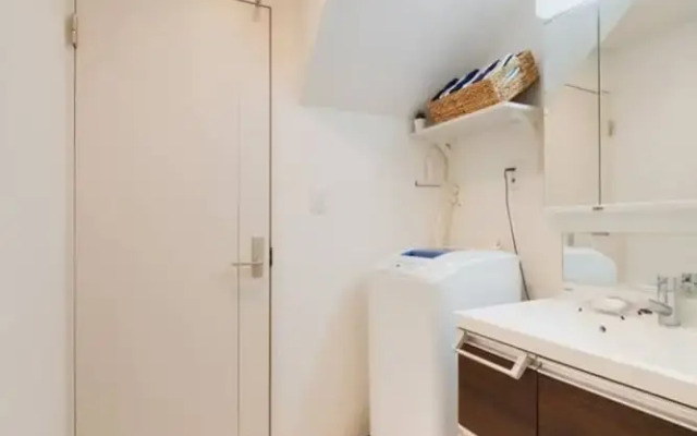 Happiness Home-1