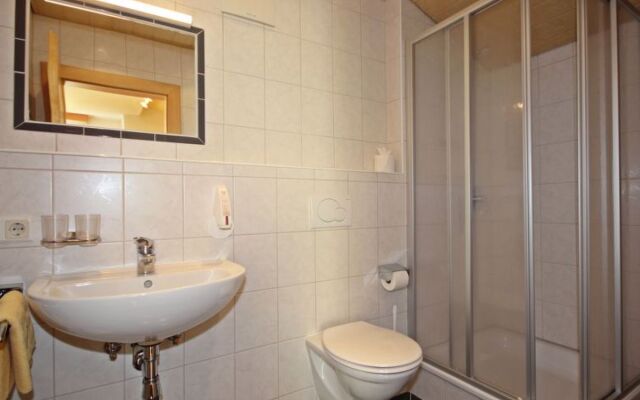 Apartment Stark Pettneu am Arlberg 28869