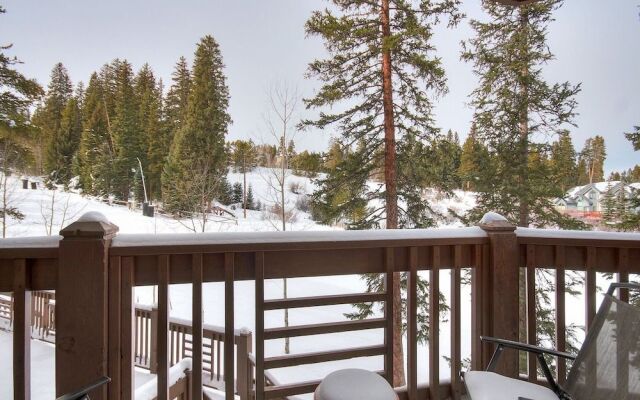 Tyra Summit A2E/F - 4 Br Condo