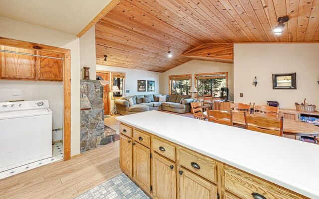 Four Bears Lodge by Tahoe Mountain Properties