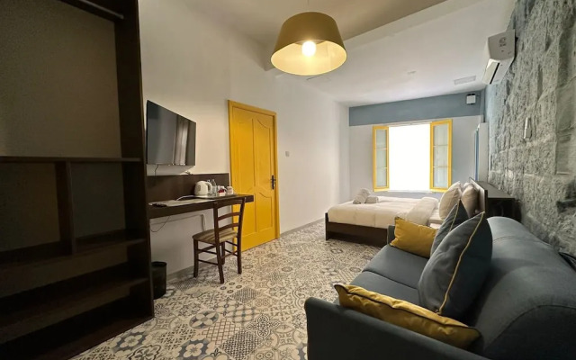 MyTravel House