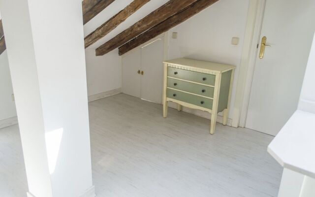 Buhardilla Plaza de España con vistas