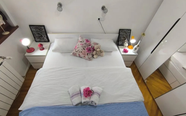 Chengic Villa Comfort - Modern 2-Bedroom