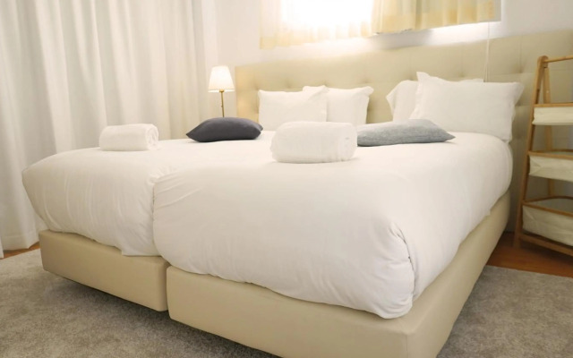 RYAMEN apartment A @ Trindade