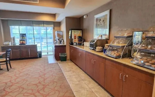 Holiday Inn Express & Suites Palm Coast I95 by IHG