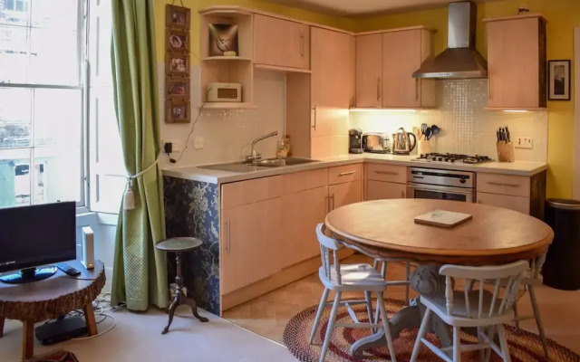 1 Bedroom Flat in New Town Edinburgh