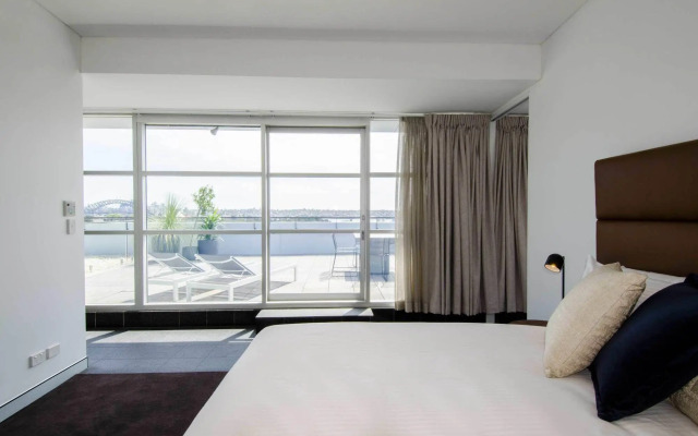 Sydney East Luxury Apartment