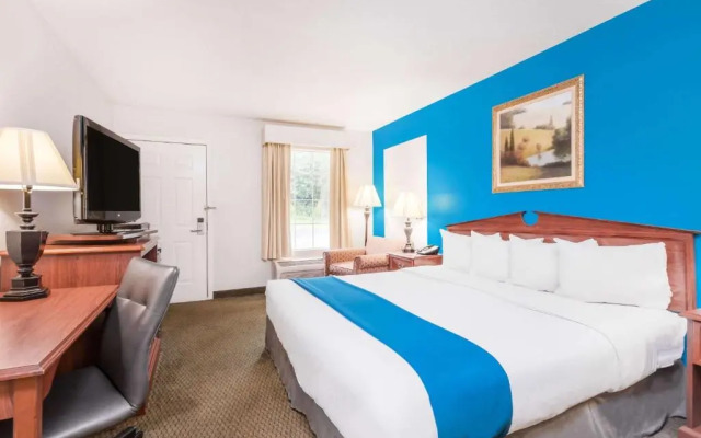 Baymont Inn & Suites Duncan/Spartanburg