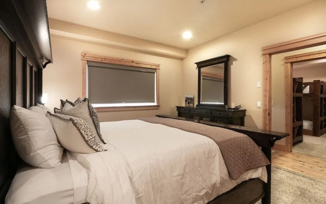 Bavarian Mountain Suite