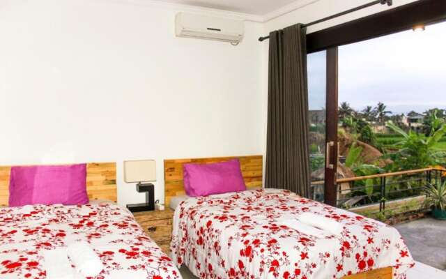 Temuku Keramas Beach Suite
