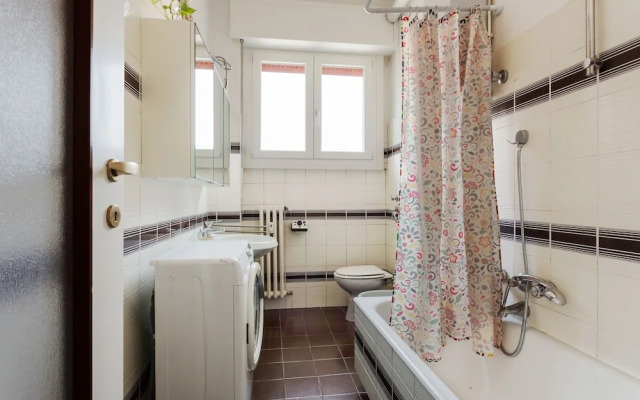 Mondrian Apartment in Milan