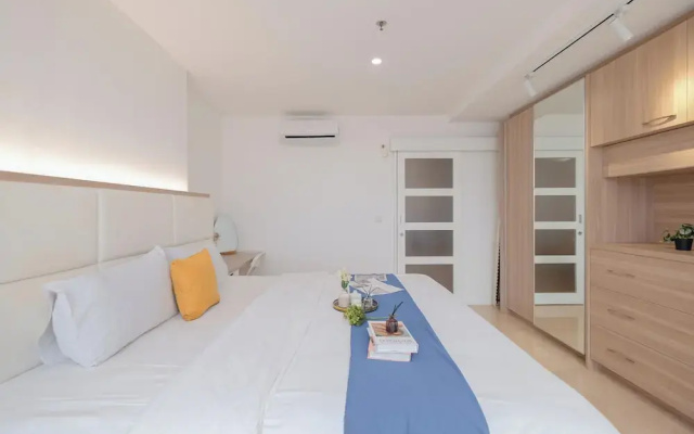 Compact Designed 1Br Apartment L'Avenue Pancoran