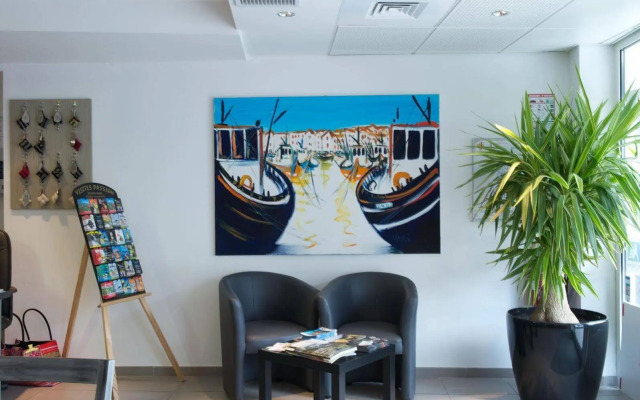 Logis Hôtel & Restaurant La Villa Bleue