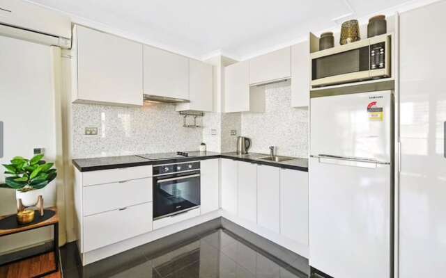 Heart of Surfers Paradise, 2BR Apt