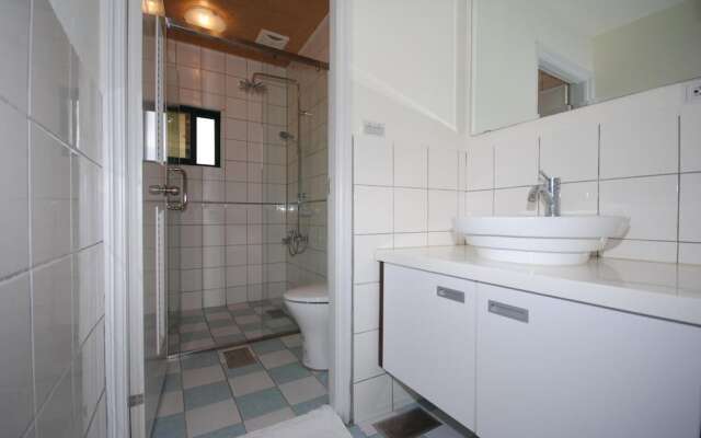 After Hill Greenhouse Resort