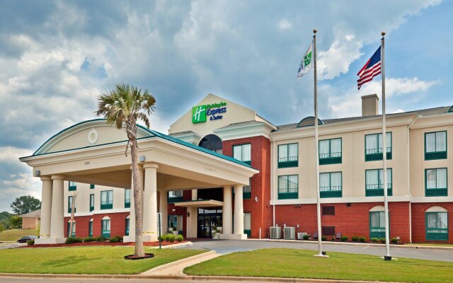 Holiday Inn Express Selma, an IHG Hotel
