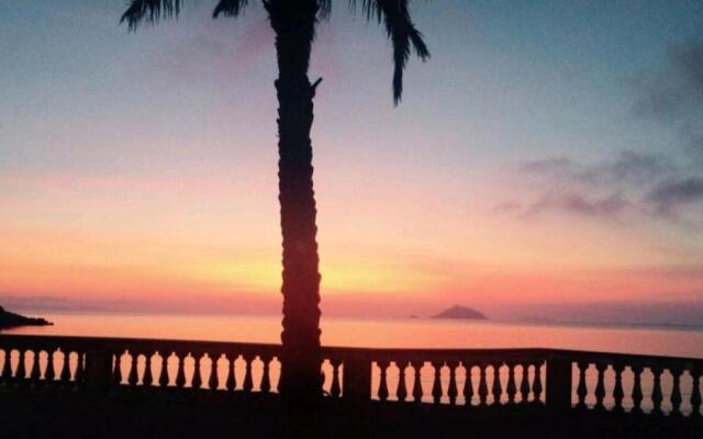 Cavo Beach 2