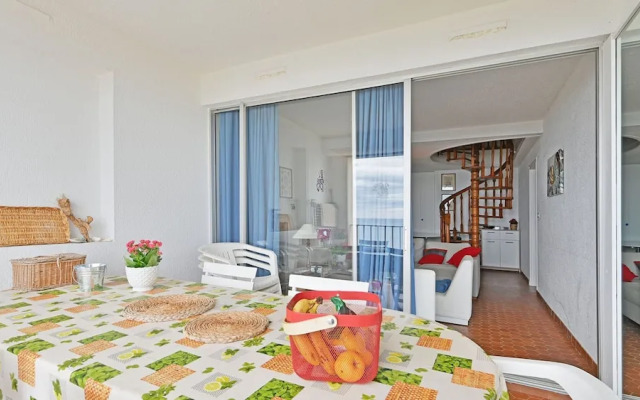 City-centered Comfort in Agde