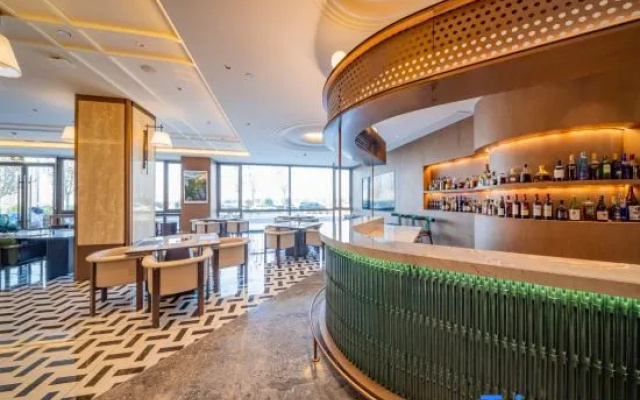 Meiyi Cheng Mingquan Hotel (Fengming Plaza) — 3-star hotel in Jinan