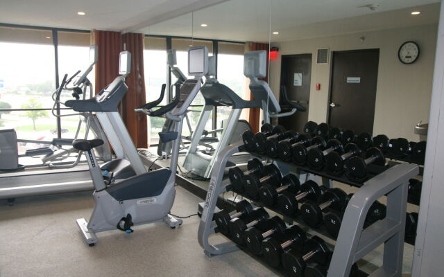 Holiday Inn Express & Suites San Antonio Medical-Six Flags by IHG