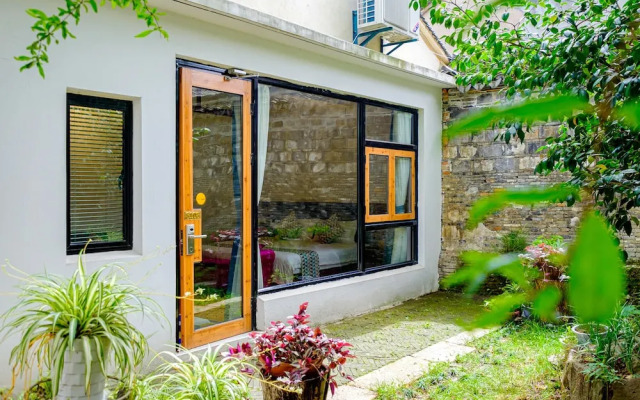 Nanzha Fuchang Bridge Family Vacation Homestay (Wuzhen Scenic Area Branch)