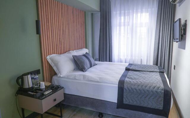 Polek Hotel