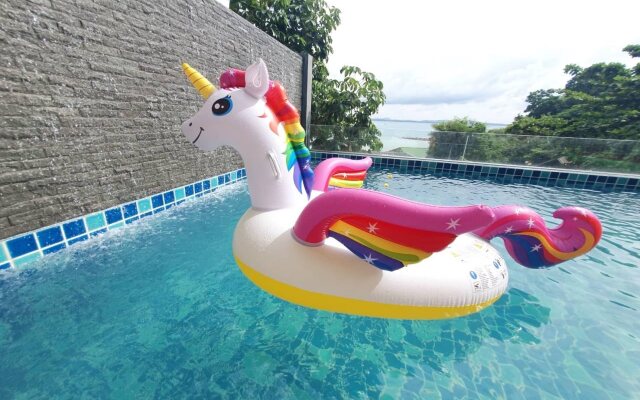 Rainbow Sky Hotel Samet