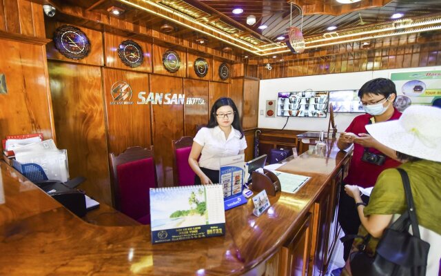 San San Hotel