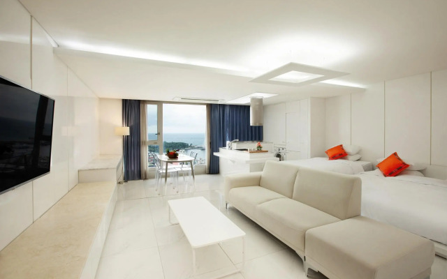ShinShin Hotel Jeju Ocean