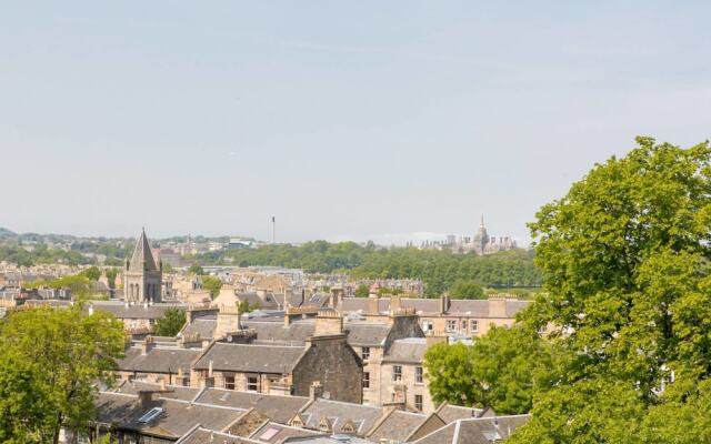 Great Location! Heart of the New Town