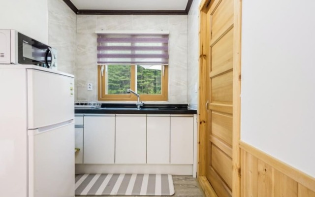 Gangneung King Mountain Pension