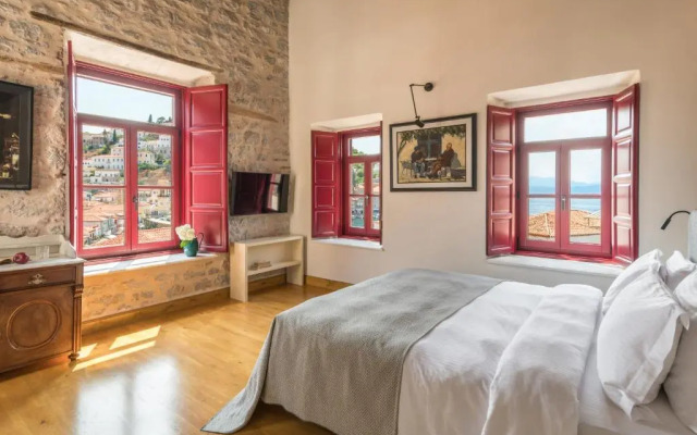 FOS Hydra residence
