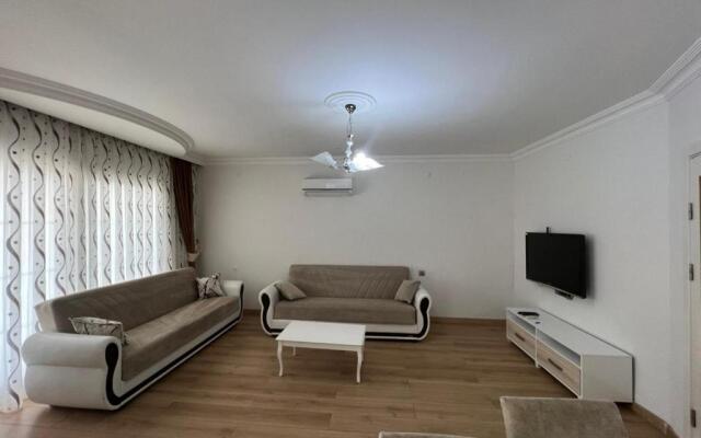 Modern Flat With Shared Pool and Sauna in Didim