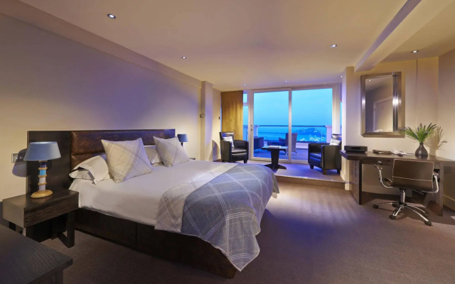 La Fregate Hotel