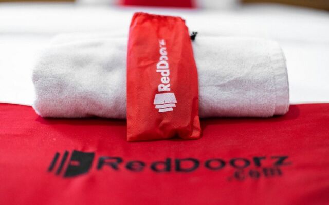 RedDoorz @ Jalan Maengket Manado