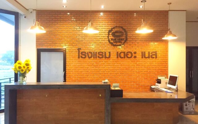 The Nest Hotel Phichit