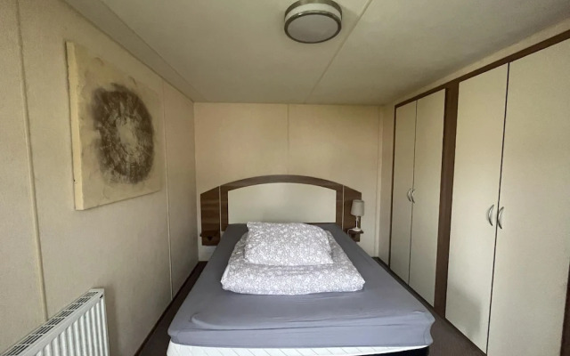 Super Pet Friendly 2 Bedroom Caravan Heacham Beach