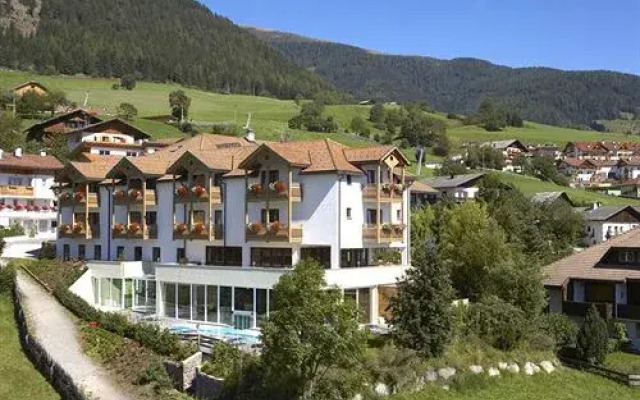 Hotel & Spa Sonnenparadies**** - Falkensteiner