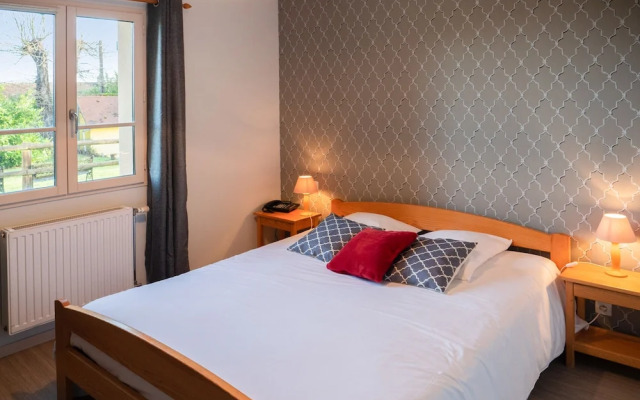 Logis-Hôtel Restaurant Auberge les Vallées du Perche