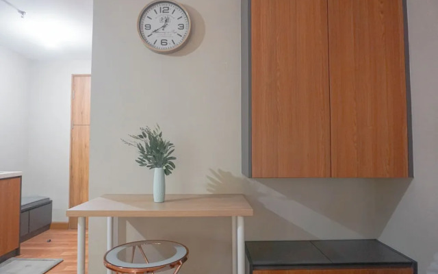 Homey Studio LRT City Jatibening Apartment