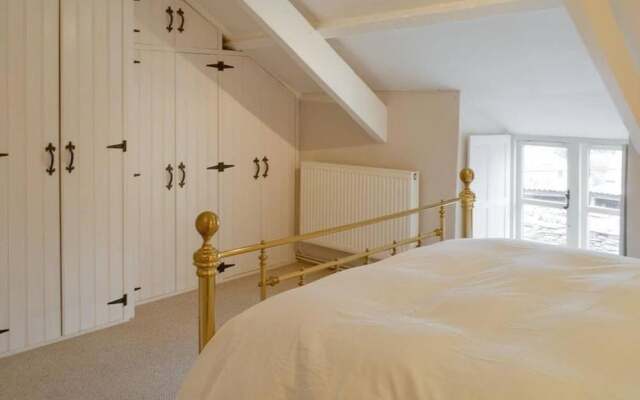 Itchingstone Cottage