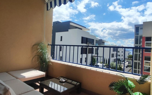 Beach Pearl Apartment